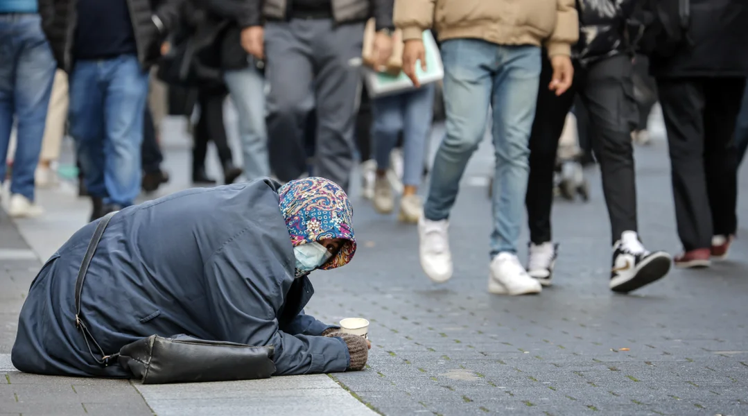 "Liewen net miserabel genuch fir ze heeschen" | © picture alliance / Rupert Oberhäuser