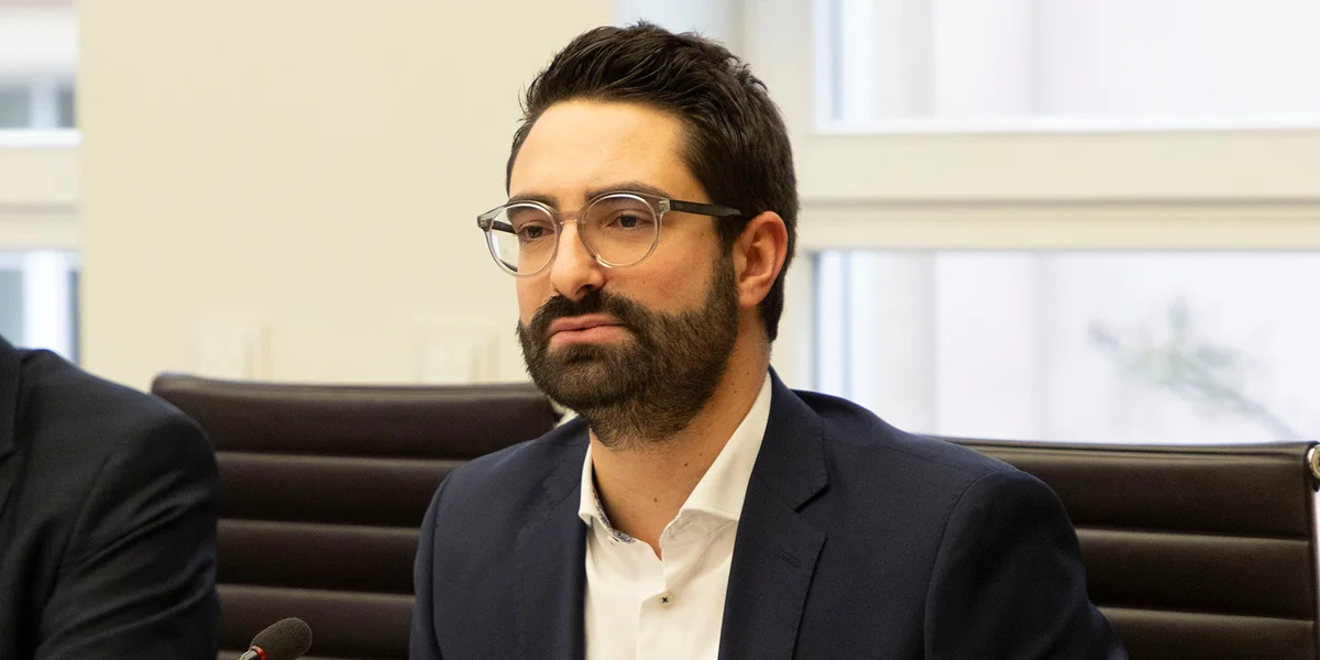 Sträit mat "Jewish Call for Peace": Kulturminister stellt sech hanner neimënster