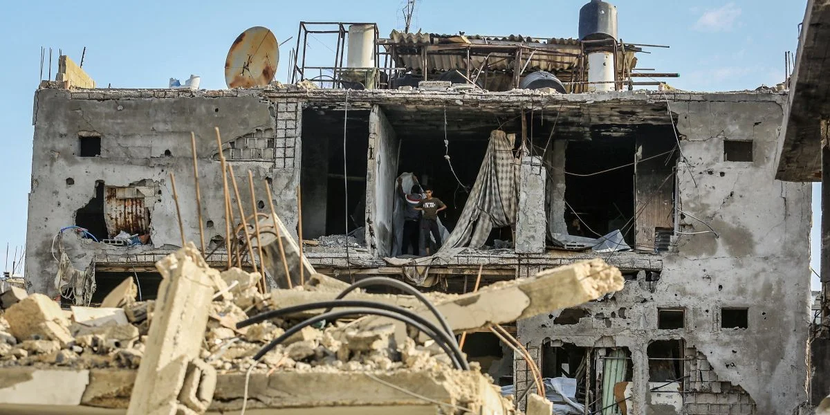 Nach bis zu 14.000 Doudeger ënnert den Iwwerreschter an der Gaza-Sträif | © picture alliance/dpa | Abed Rahim Khatib