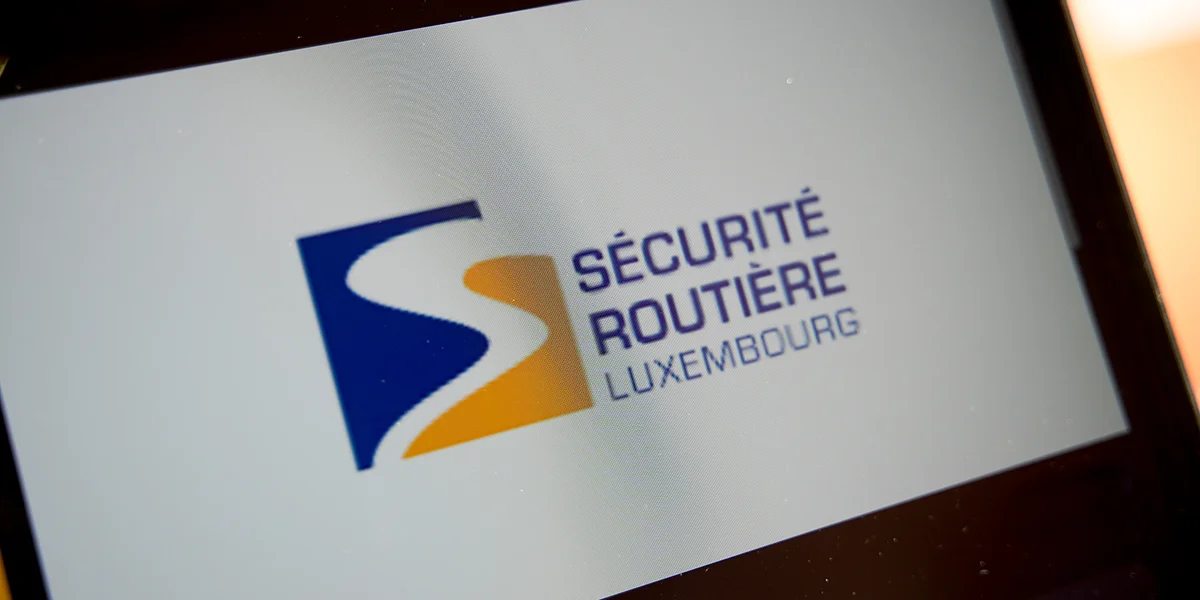 Sécurité Routière: Autosfuerer solle virsiichteg fueren | © Chris Zeien