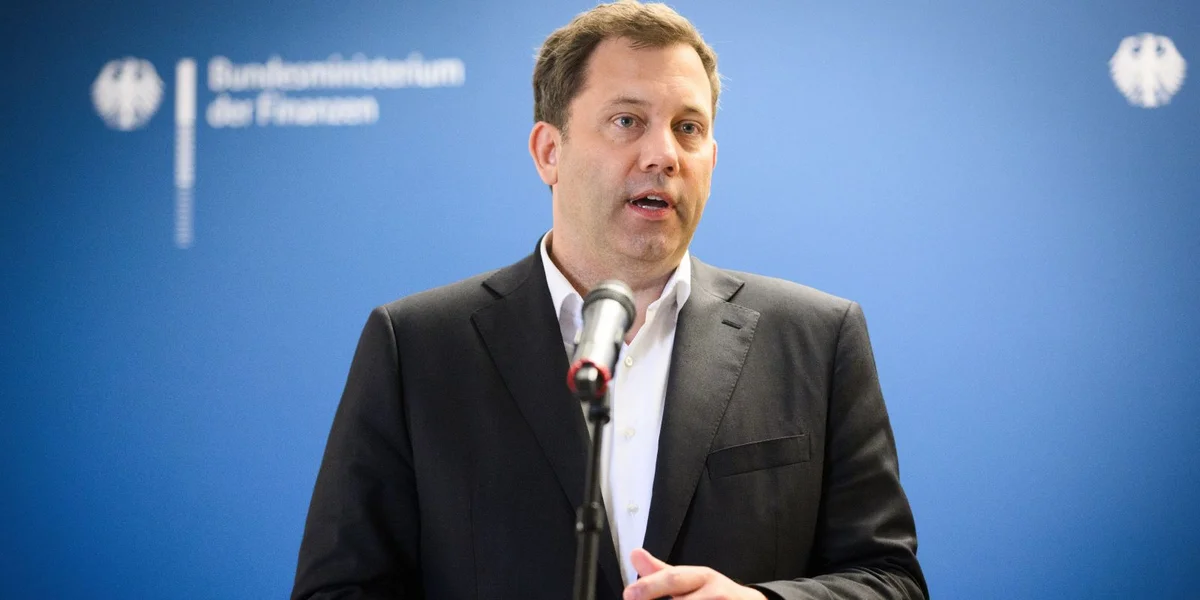 6 EU-Länner fuerderen eng Steier op exzessiv Profitter vun de Pëtrolskonzerner | © picture alliance/dpa | Bernd von Jutrczenka
