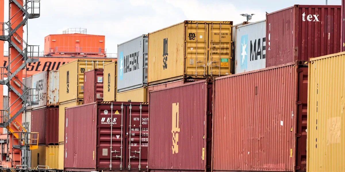 Akraafttriede vun US-Douanestaxen ëm eng Woch verréckelt | © picture alliance / NurPhoto | Dominika Zarzycka