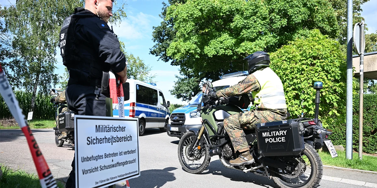 Zwou Persoune bei Helikopterongléck a Sachsen gestuerwen | © picture alliance/dpa | Hendrik Schmidt