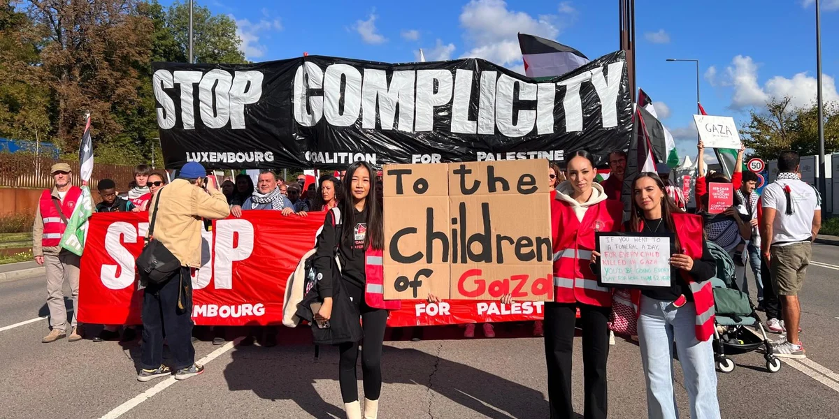 "Stop de Genozid": 5.000 Manifestanten hu sech an der Stad versammelt | © Carole Schimmer