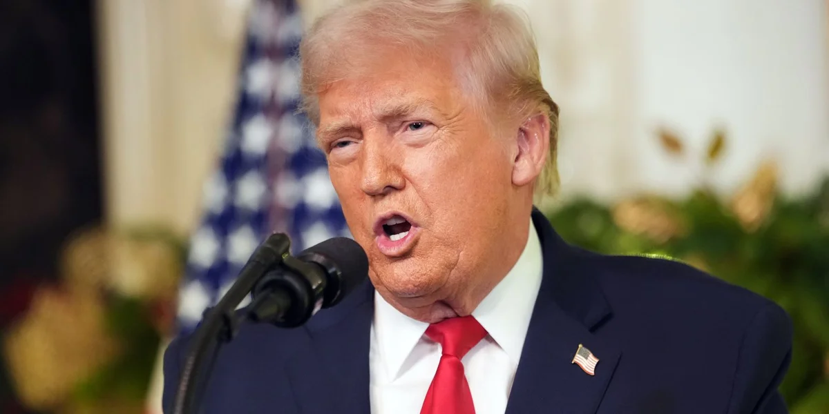 Donald Trump dreet Kuba a fënnt, hien hätt "d'Éier, d'Land ze iwwerhuelen"  | © EPA/Doug Mills / POOL