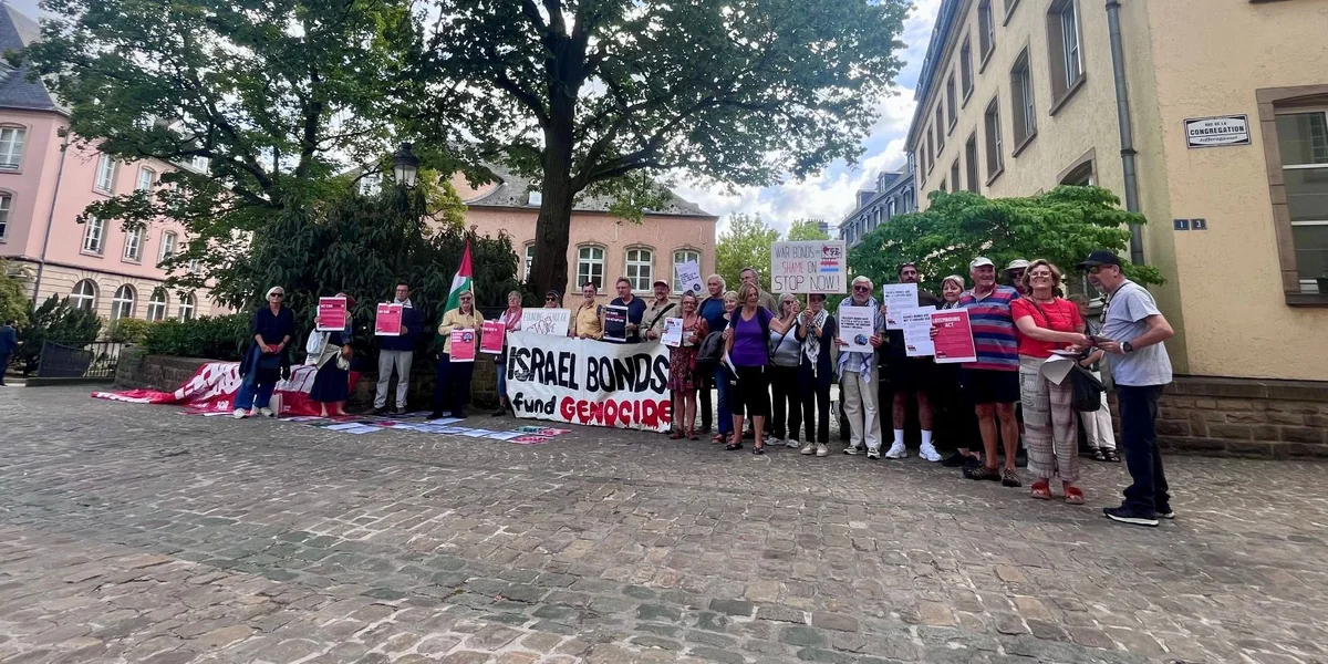 Demonstratioun fuerdert op en Neits de Verkaf vun "Israel Bonds" ze stoppen | © Diane Lecorsais