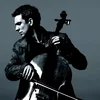 Den däitsch-kanadeschen Cellist Johannes Moser an der Philharmonie